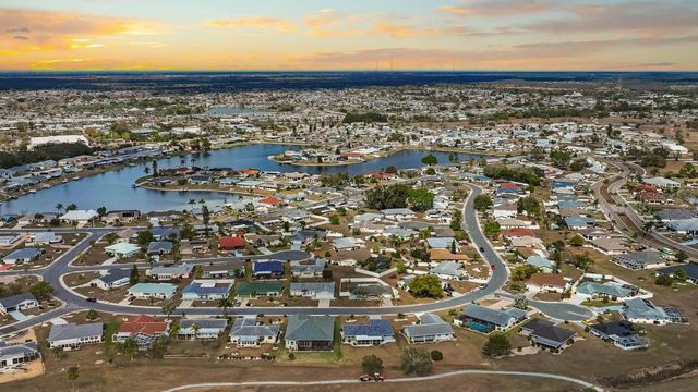 1728 COCO PALM CIRCLE, Sun City Center, FL 33573