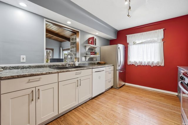 912 E 1st Street, Auburn, IN 46706