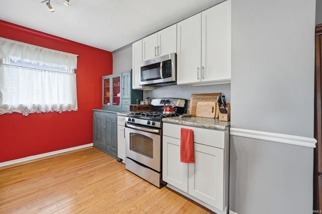 912 E 1st Street, Auburn, IN 46706