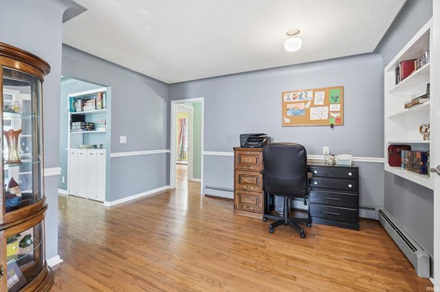 912 E 1st Street, Auburn, IN 46706