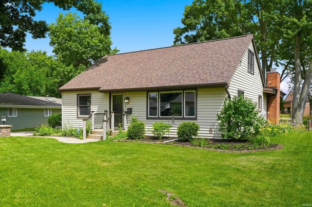 912 E 1st Street, Auburn, IN 46706