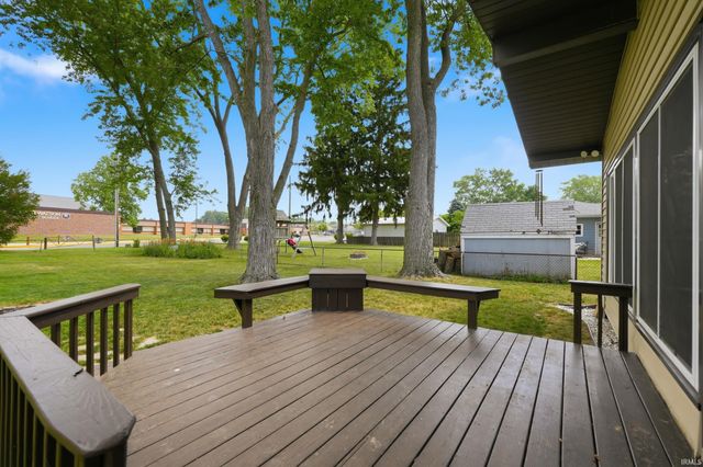 912 E 1st Street, Auburn, IN 46706