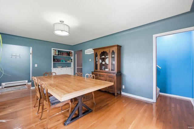 912 E 1st Street, Auburn, IN 46706