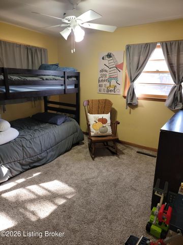 9307 Fairground Rd, Louisville, KY 40291