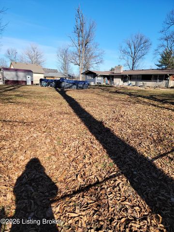 9307 Fairground Rd, Louisville, KY 40291