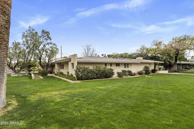 119 W KEIM Drive, Phoenix, AZ 85013