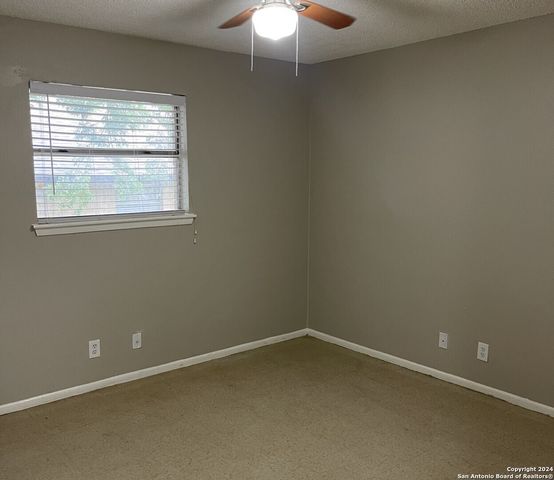 11303 Bel Air Dr Apt B, San Antonio, TX 78213