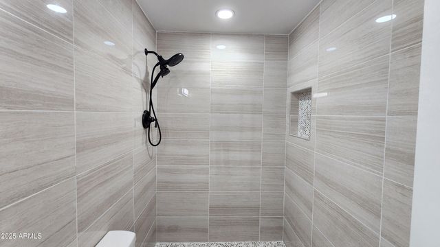 7243 W Sierra Street, Peoria, AZ 85345