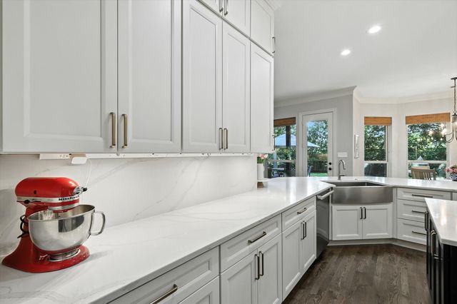 6617 Whittier Lane, Colleyville, TX 76034