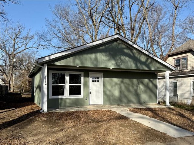 112 S Elm Street, Ottawa, KS 66067