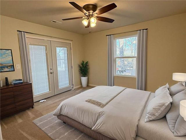 112 S Elm Street, Ottawa, KS 66067