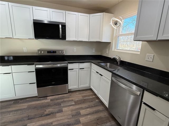 112 S Elm Street, Ottawa, KS 66067