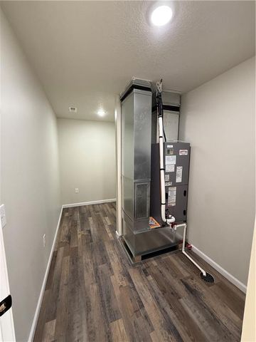 112 S Elm Street, Ottawa, KS 66067