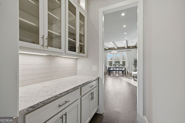 5504 Alder Brook Way, Buford, GA 30518