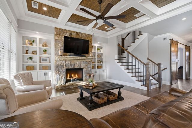 5504 Alder Brook Way, Buford, GA 30518