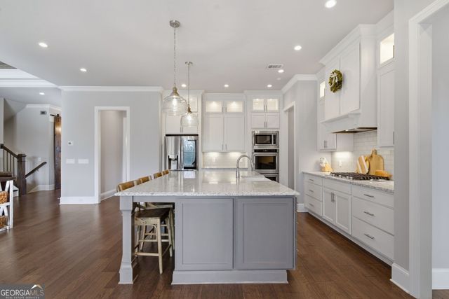 5504 Alder Brook Way, Buford, GA 30518