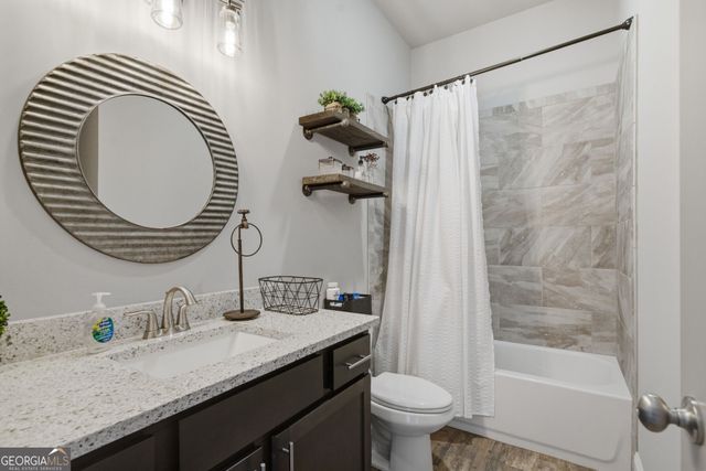 5504 Alder Brook Way, Buford, GA 30518