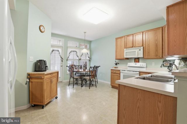 40 BRIGHTON ST, Ocean View, DE 19970