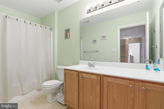 40 BRIGHTON ST, Ocean View, DE 19970
