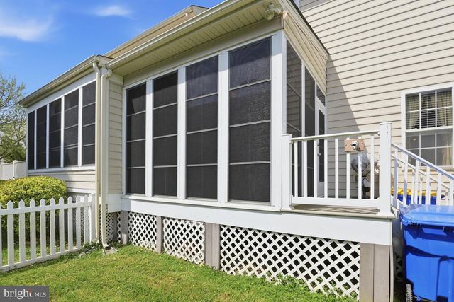 40 BRIGHTON ST, Ocean View, DE 19970