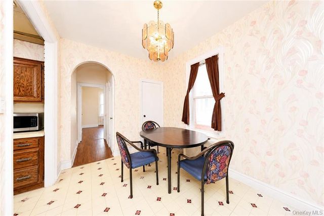 2118 E 27th Street, Brooklyn, NY 11229