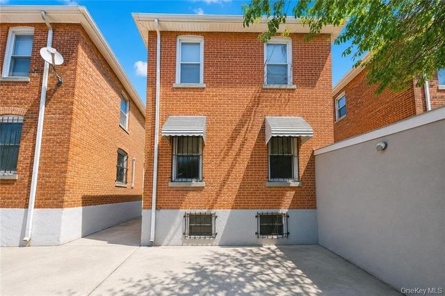 2118 E 27th Street, Brooklyn, NY 11229