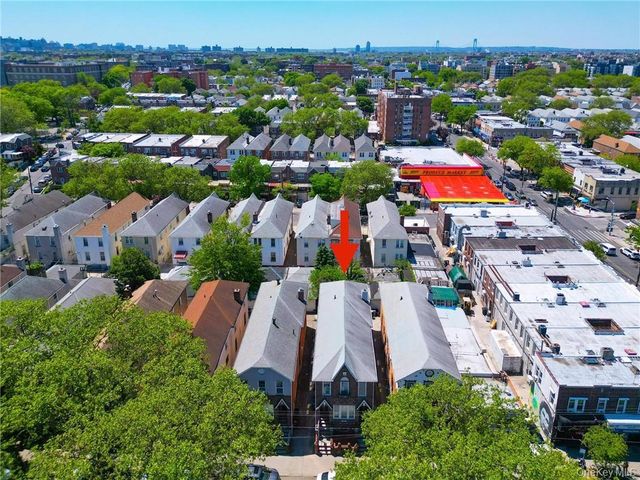 2118 E 27th Street, Brooklyn, NY 11229