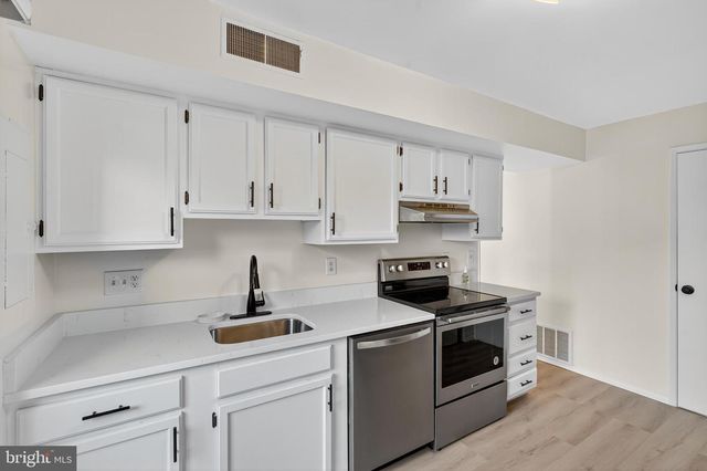 11244 SNOWFLAKE CT #B-12-5, Columbia, MD 21044