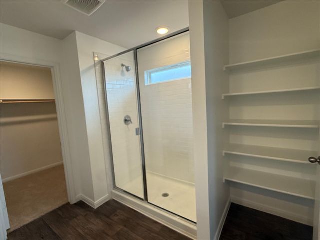 314 Abbey LN, Lockhart, TX 78644