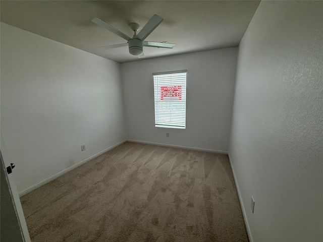 314 Abbey LN, Lockhart, TX 78644