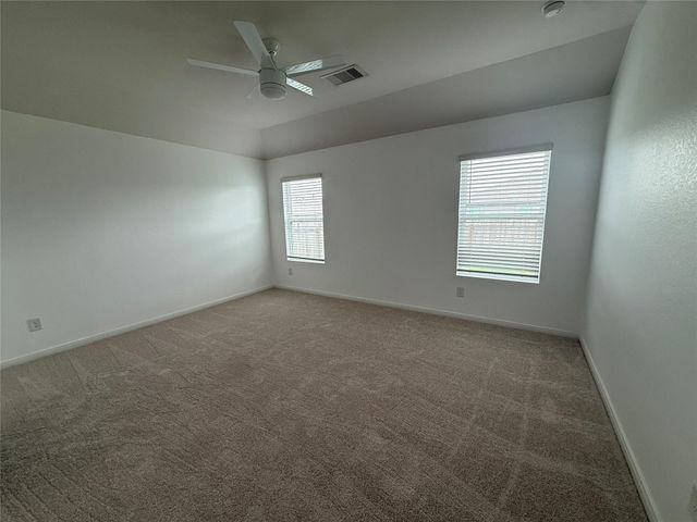 314 Abbey LN, Lockhart, TX 78644
