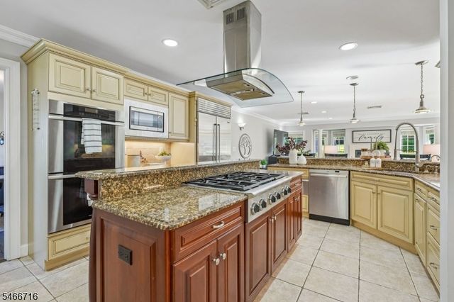 586 Prospect Ave, West Orange Twp., NJ 07052