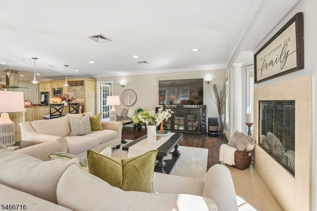 586 Prospect Ave, West Orange Twp., NJ 07052