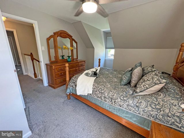 4206 UPLAND DR, Upper Chichester, PA 19061