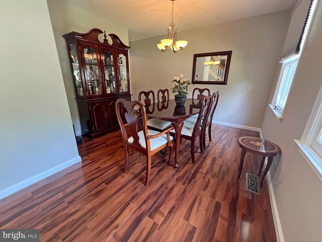 4206 UPLAND DR, Upper Chichester, PA 19061