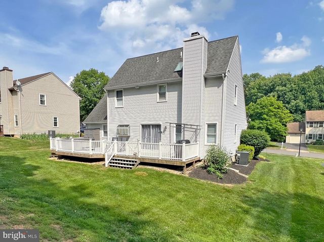 4206 UPLAND DR, Upper Chichester, PA 19061