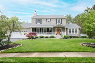 87 Natalie Way, Middletown, NJ 07748