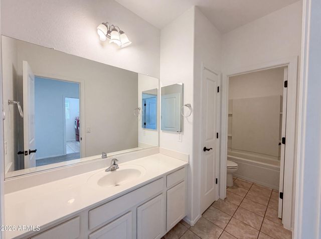 21276 W BERKELEY Road, Buckeye, AZ 85396