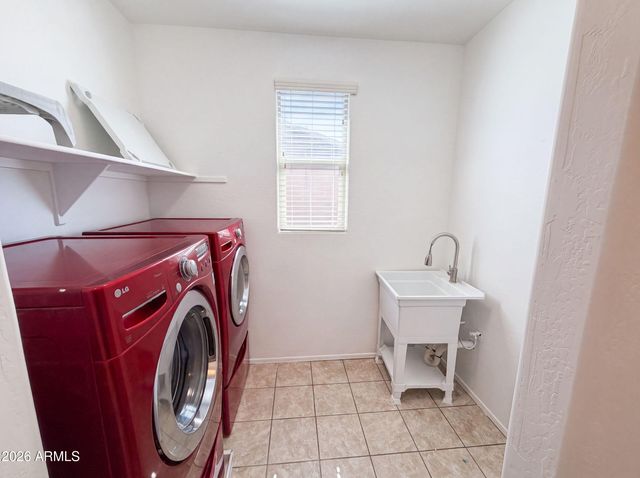 21276 W BERKELEY Road, Buckeye, AZ 85396