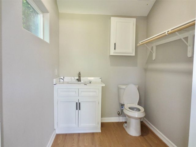 2722 Parker Road B, Houston, TX 77093