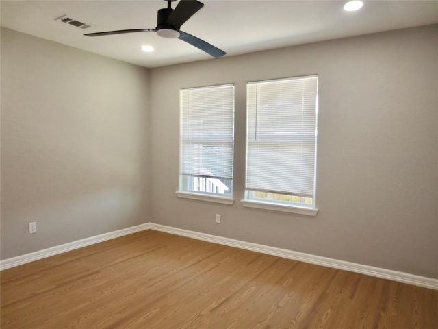 2722 Parker Road B, Houston, TX 77093
