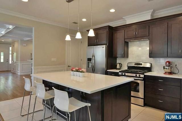 322 Tenafly Road B, Tenafly, NJ 07670