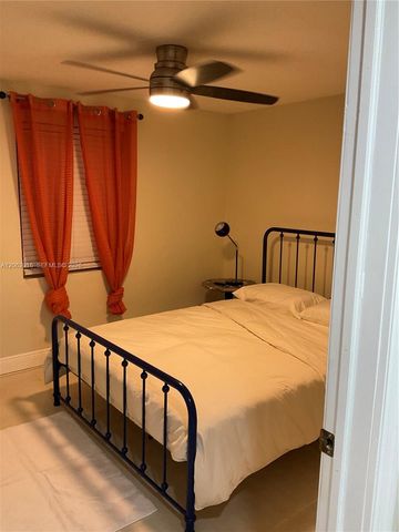101 Miami Gardens Road 101, West Park, FL 33023