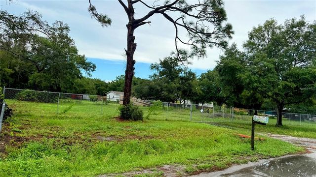 5585 LAKE LIZZIE DRIVE, St Cloud, FL 34771
