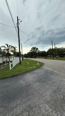 5585 LAKE LIZZIE DRIVE, St Cloud, FL 34771