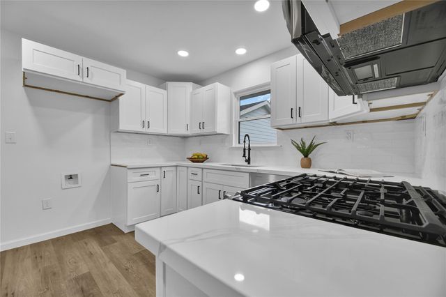 2726 Stetson Lane, Houston, TX 77043