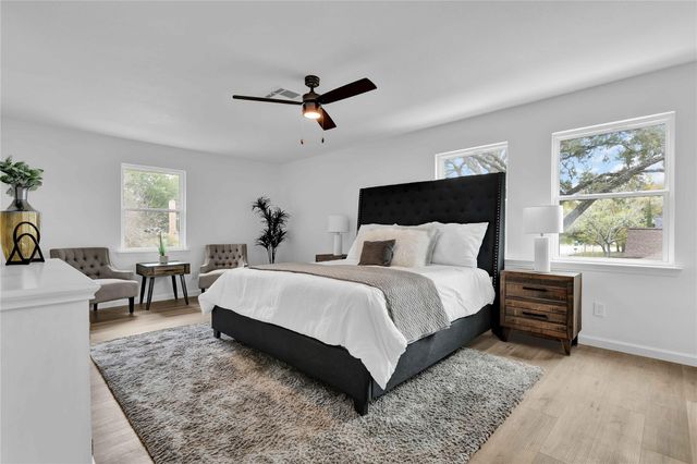 2726 Stetson Lane, Houston, TX 77043