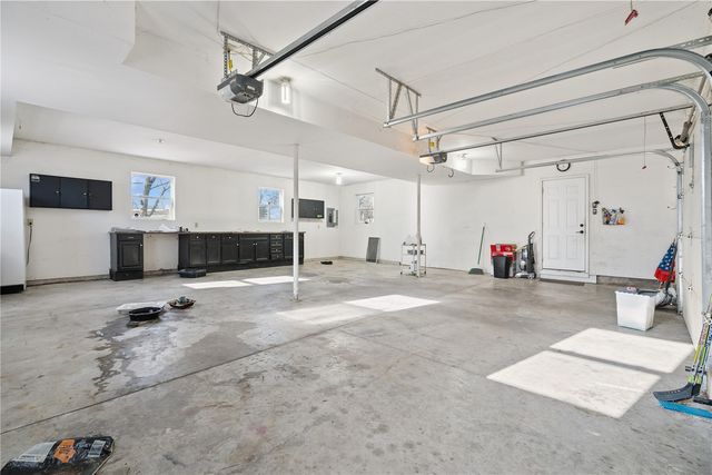 2262 C Street SW, Cedar Rapids, IA 52404