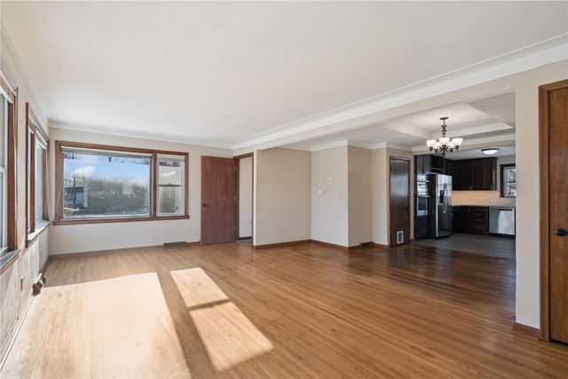 2262 C Street SW, Cedar Rapids, IA 52404