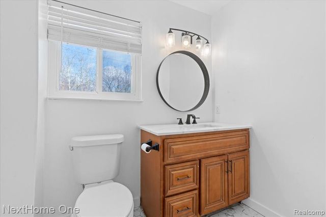 1763 Henbert Road, West Bloomfield, MI 48324